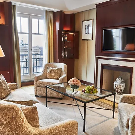 Отель Adlon Kempinski