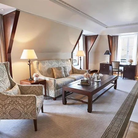Отель Adlon Kempinski Берлин