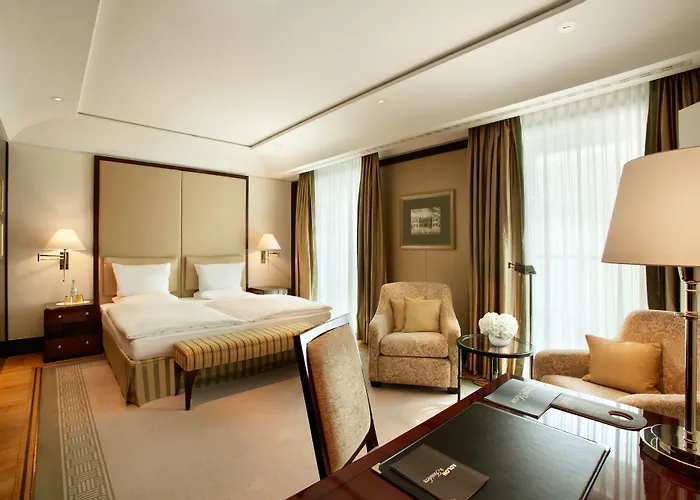 Hotel Adlon Kempinski 5*