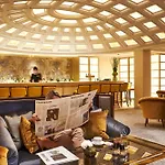 Hotel Adlon Kempinski 5*