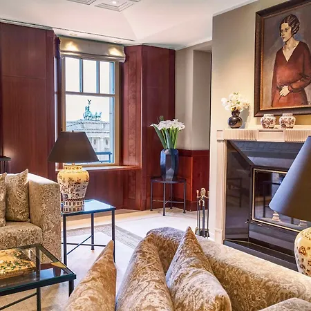 Adlon Kempinski Hotell 5*