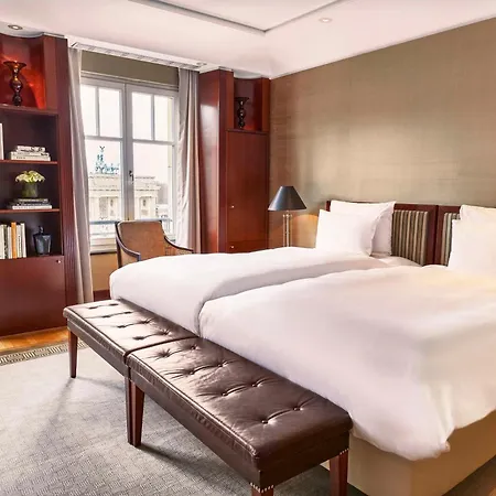 Adlon Kempinski 5*