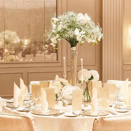 Adlon Kempinski Hotel 5*