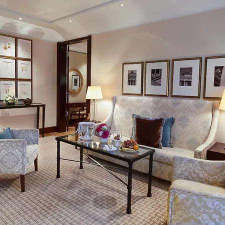 Adlon Kempinski Hotel 5*