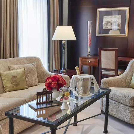 Adlon Kempinski Отель 5*