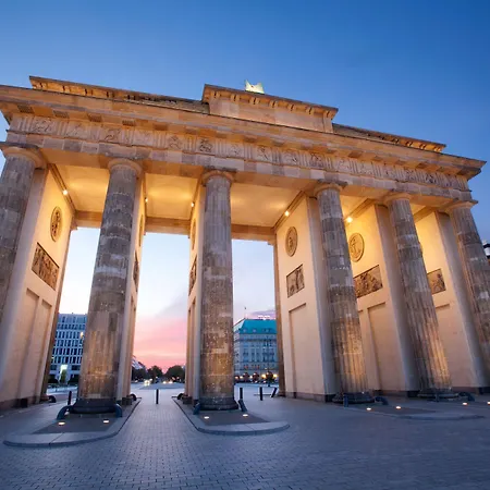 Adlon Kempinski Ξενοδοχείο 5*